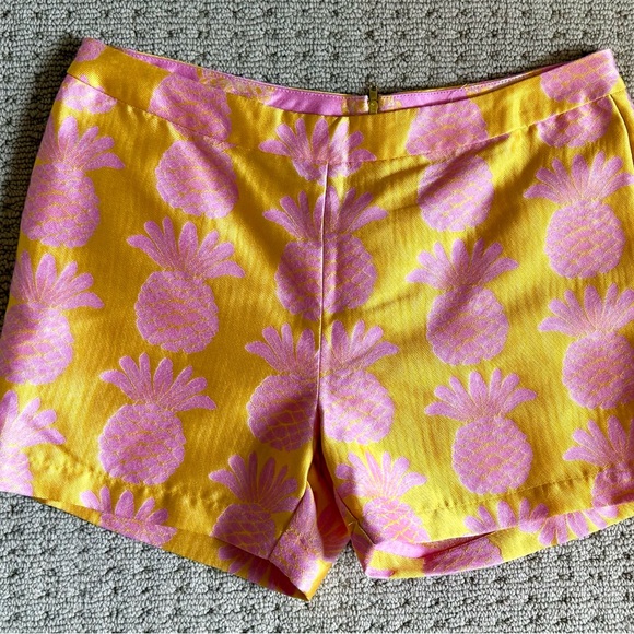 Julie Brown NYC Pants - Julie Brown NYC pink and orange pineapple dress shorts in size 6, new w/o tags